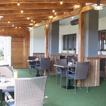 Üdülőközpont Archery 3*